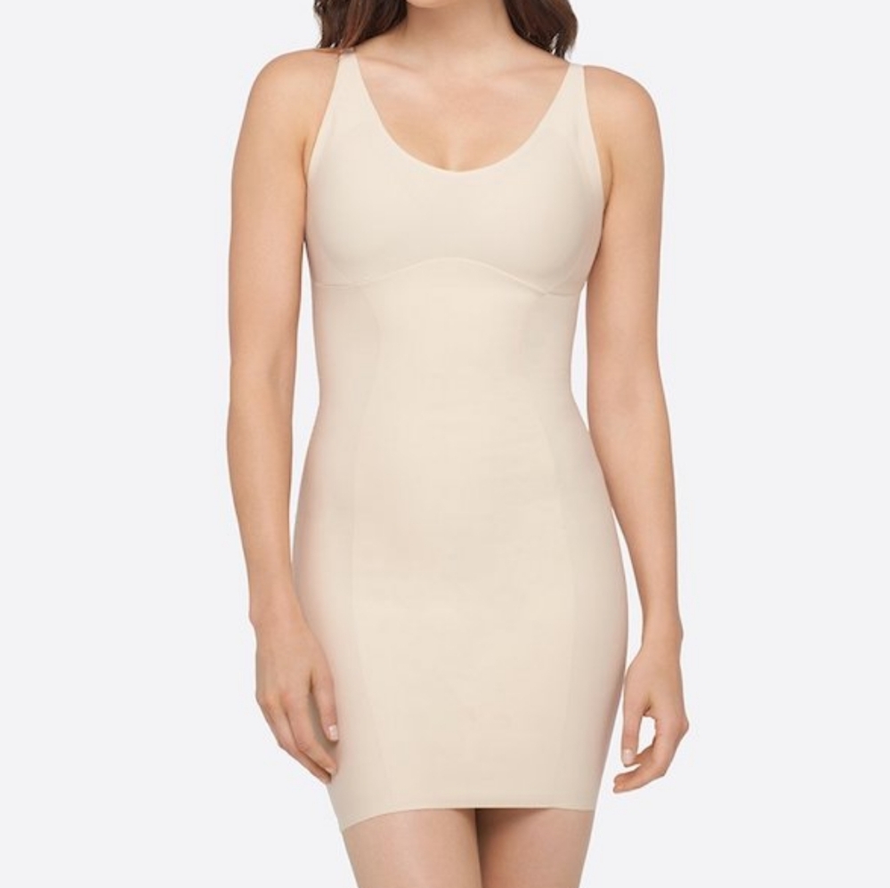 Yummie Built Up Shapewear Slip Size Large Tan Skin Tone One Piece Dress